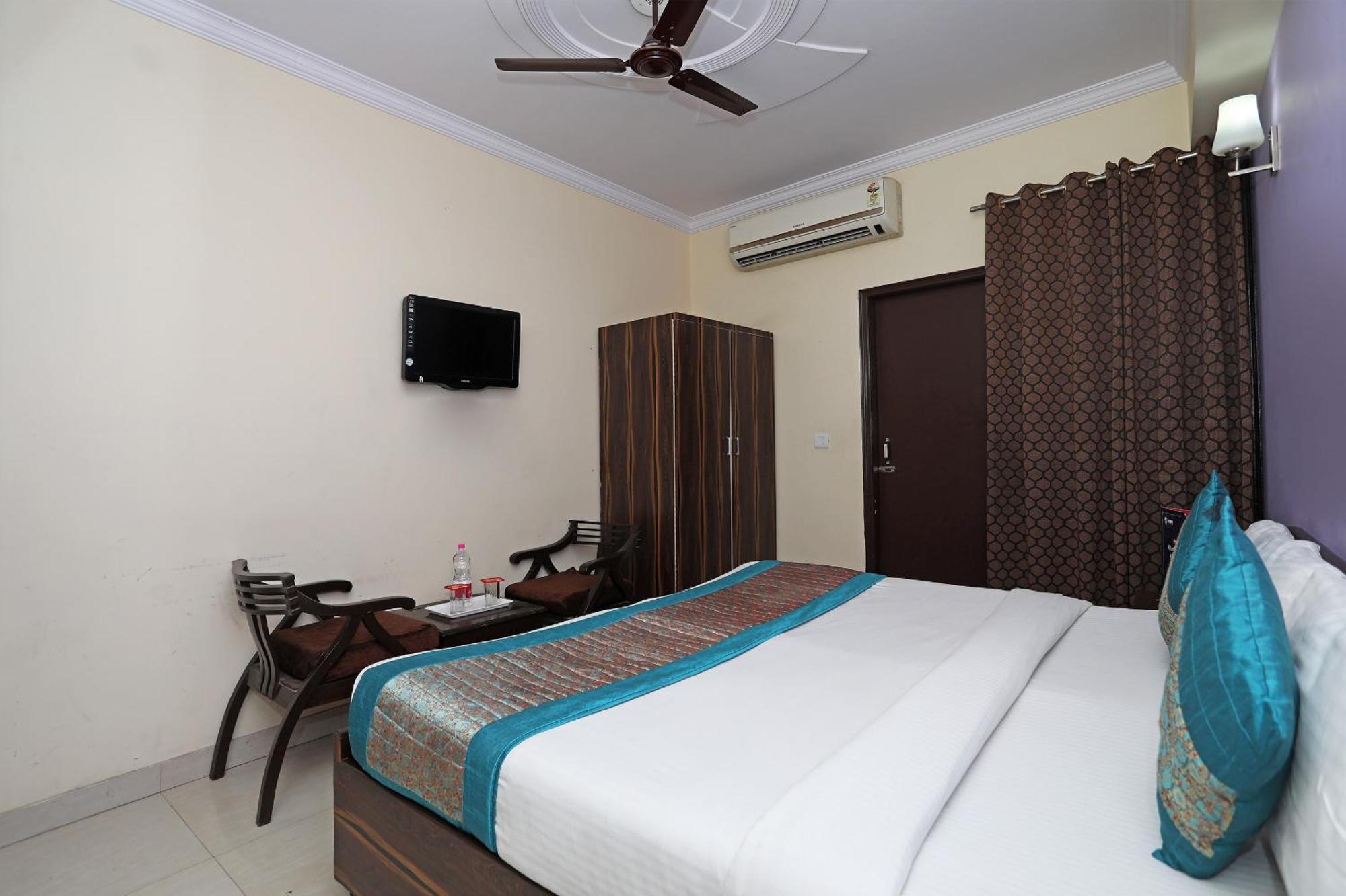 Hotel O Mahipalpur Inn Нью-Дели Экстерьер фото